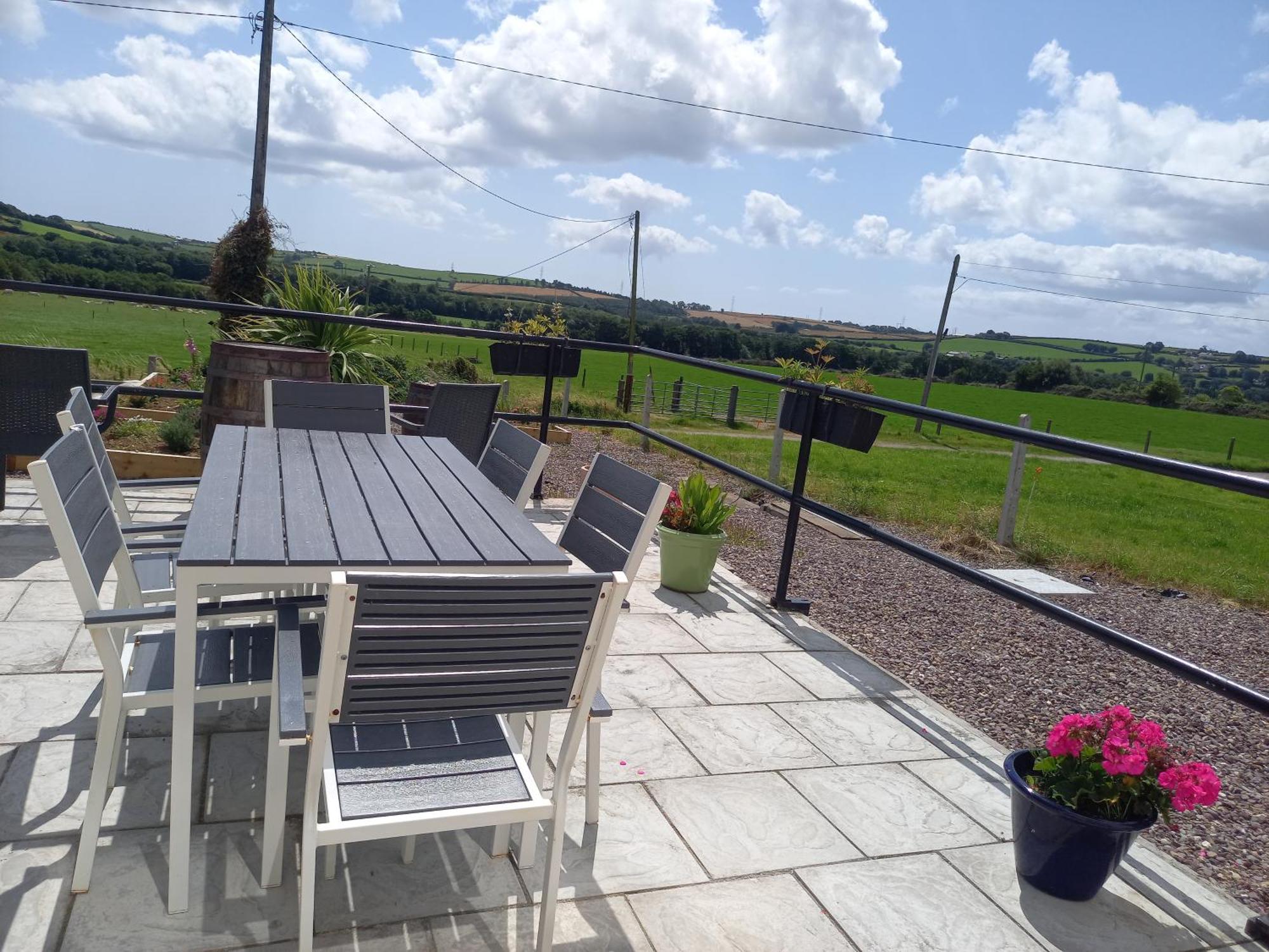 Teach Na Coille B&B Midleton Exteriör bild